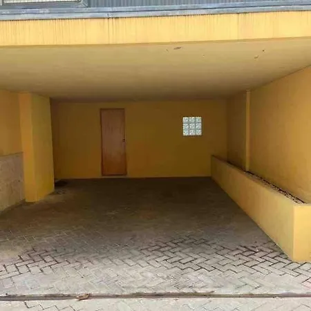 Baller Waterfront 2br Parking 3balconies Apartment Porto