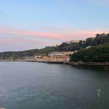 Baller Waterfront 2br Parking 3balconies *