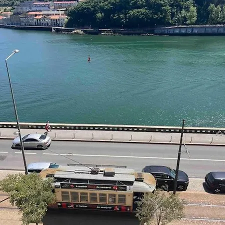 Baller Waterfront 2br Parking 3balconies Апартаменты